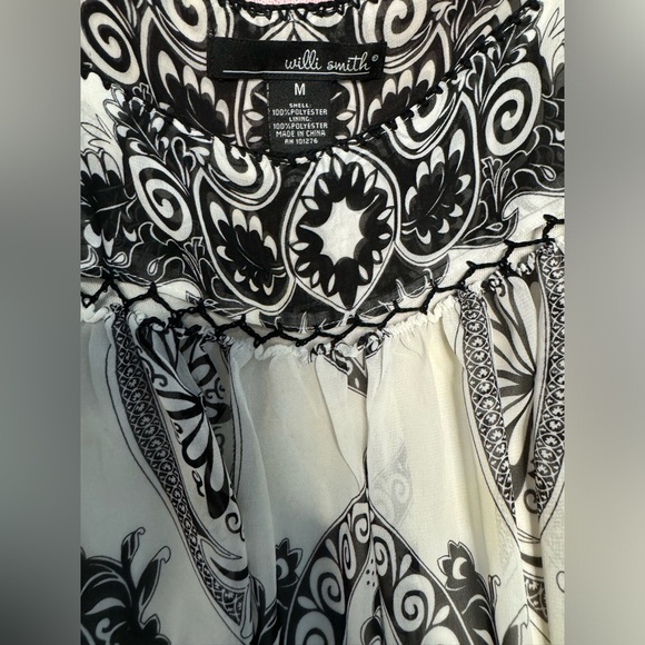 Willie Smith Blouse - Picture 2 of 3